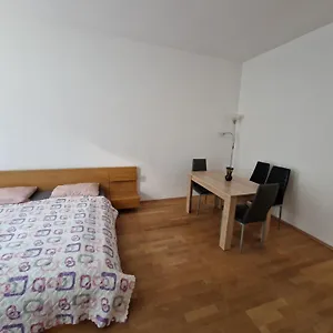 Keinergasse 18-contactless Check-in! , Bécs Ausztria